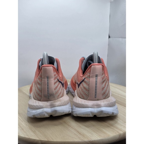 Women's Size 7B - Hoka One One Mach 5 Running Shoes Camellia/Peach Parfait - Picture 6 of 9
